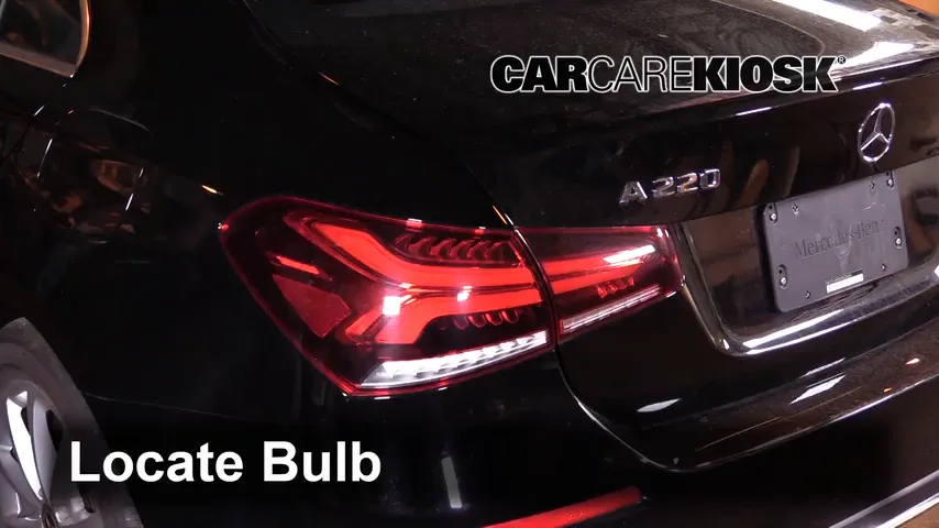 2019 Mercedes-Benz A220 4Matic 2.0L 4 Cyl. Turbo Luces Luz trasera (reemplazar foco)